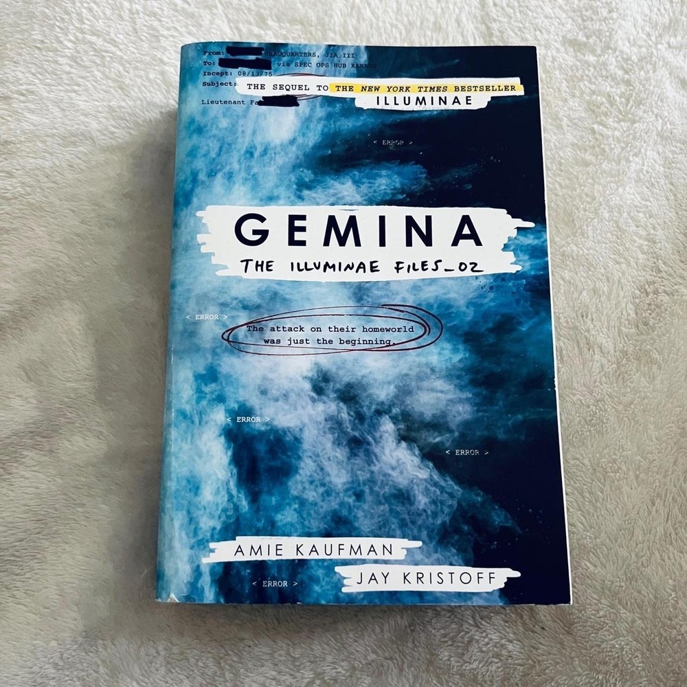 Gemina‎ The Illuminae Files 02 Amie Kaufman Jay Kristoff YA Sci-Fi Paperback